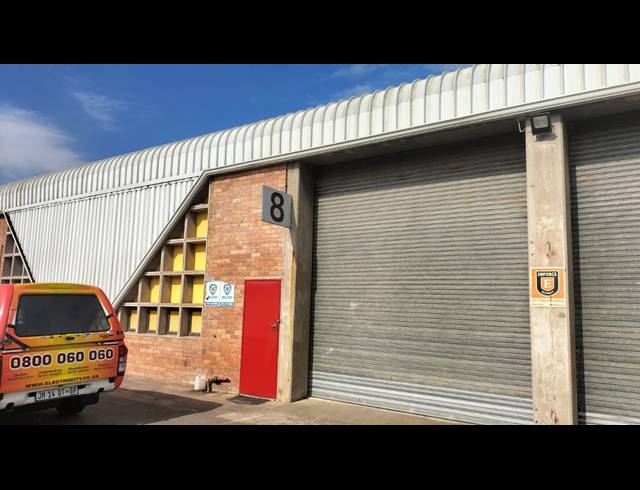 321M² WAREHOUSE RENTED IN SPRINGFIELD PARK